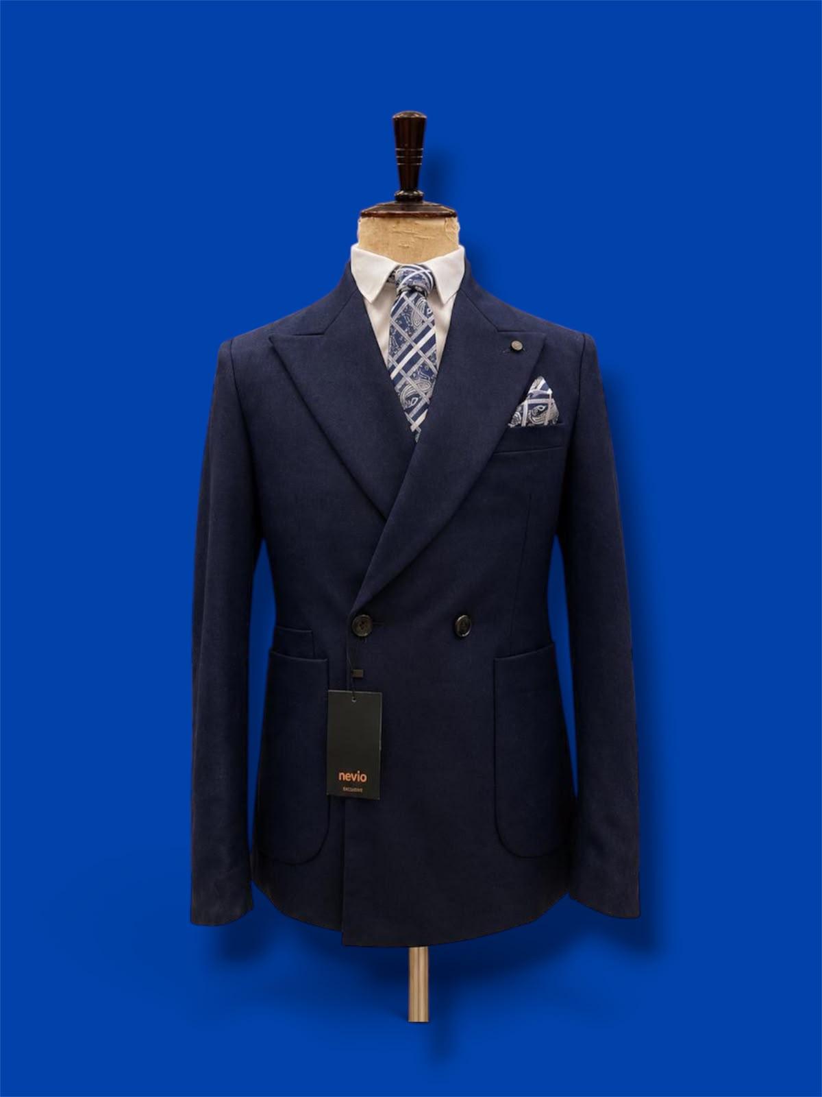 Fato Trespassado 6 Botões Azul Royal Cobalto